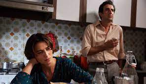 Anna foglietta restituisce la determinazione di una franca rampi irreprensibile. 7g Fc30wrfzi0m