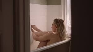 Pieces of a woman a heartbreaking home birth leaves a woman grappling with the profound emotional fallout, isolated from her partner and family by moviesjoy is a free movies streaming site with zero ads. Pieces Of A Woman Is So So Much More Than A Birth Movie Vogue