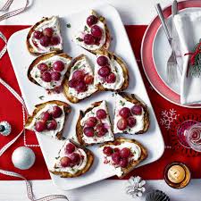 Whether they're a quick nibble served before dinner, or the dinner itself, canapés have to compete with the flavor of the cocktails that accompany them. Best Canape Recipes 65 Of The Best