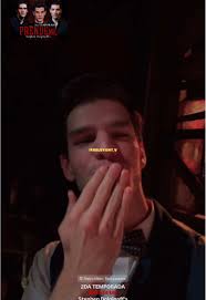 Llega la segunda temporada de “PRENDEME” una obra de #StephenDolginoffs  quien la protagoniza el ex participante de #laacademia #nelsoncarreras este  musical lo podras ver todos los lunes a las 8:45pm y ...