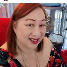 storytime So my friend and I were walking to the train in Manhattan NY. We  just left Katra nightclub and it was about 1:30am. We were hungry so we  stopped at a