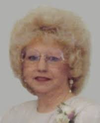 Laura Nitschke's Instagram, Twitter & Facebook