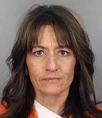 教唆女友和狗发生关系，他被叛6个月，狗狗被安乐死…