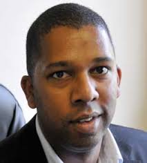 Bam 12-09 J4307:Messenger