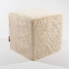 Cubemaker Eisbar Design Cube Sitzwurfel Fell Fur Cube Furniture Mobel Design Icebear Eisbar Sitzwurfel Wurfel Design