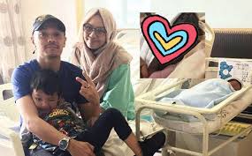Pada kali ni pulak, lagu baru asfan shah ni dijadikan ost untuk drama terbaru tv3 yang bertajuk titian cinta. Penyanyi Ost Titian Cinta Timang Cahaya Mata Ketiga Media Hiburan