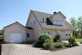 El haus mit küche, garten und. My Bella Casa Immobilien Neuwertiges Freistehendes Haus An Traumhaftem Grundstuck 669 250 Qm