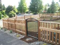 Here's an interesting take on a chain link fence. 20 Fabulous Wooden Fence Design Ideas For Home Trenduhome Fence Design Wooden Fence Front Yard Fence