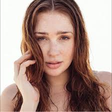 Pontoon storage during summer nights near vacation areas with no overnight  storage options