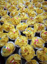 Resepi biskut conflake madu, resepi biskut raya yang paling mudah dan tak mahal kos untuk membuatnya. Resepi Cornflakes Madu Rangup Ini Bukan Sahaja Enak Malah Amat Mudah Untuk Dibuat