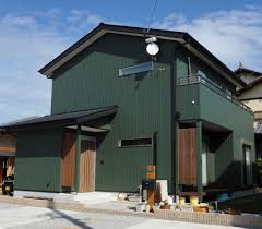 景色に溶け込むモスグリーンの家 | 袋井市の注文住宅なら寺田建築