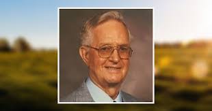 Linda Stauffer's Instagram, Twitter & Facebook