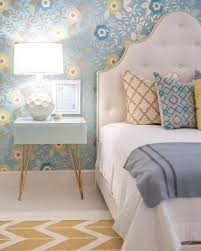 Idee Deco Chambre De Fille Ado Literie A Motifs Floraux Avec Images Chambre A Coucher Jaune Deco Chambre Idees Chambre