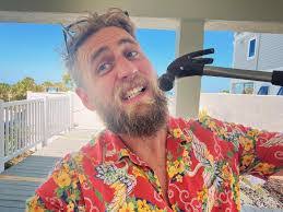 Justin Stapler's Instagram, Twitter & Facebook