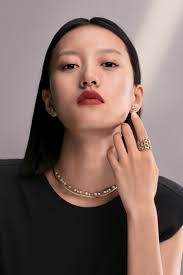 JCK Magazine Holiday Digital Issue 2024 by JCK Magazine