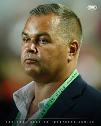 Manly coach Anthony Seibold reportedly held several crisis talks with many  of his players after shock loss to the last-placed Titans. He had  seven-minute chats to detail his concerns and handed players