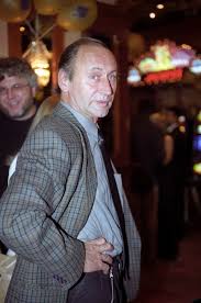 Reviczky gábor címke oldala az nlcafén. Reviczky Gabor Mar Nem Szeretek Szinesz Lenni 24 Hu