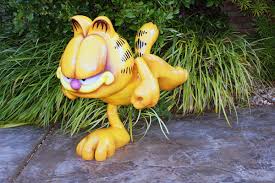 3d Cartoon Models Whiteclouds We Build Custom 3d Cartoon Models In 2020 Garfield And Odie 3d Cartoon Cartoon