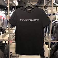 Armani เสื้อ