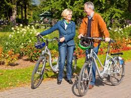e bikeverleih und ladestationen