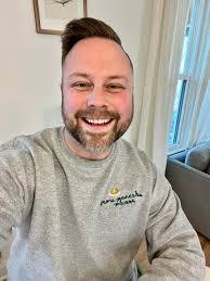 Fred Sievert's Instagram, Twitter & Facebook