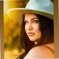 Michelle Babbitt's Instagram, Twitter & Facebook