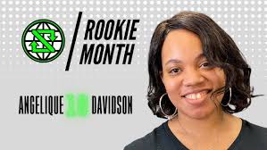 Angelique Davidson's Instagram, Twitter & Facebook