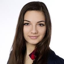 Cassandra Cramer's Instagram, Twitter & Facebook