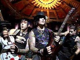 Looking Back I M Noticing There S Nothing Around Zackyvengeance Syngates Avengedsevenfold Beastandtheharlot Avenged Sevenfold M Shadows Rock Music
