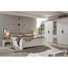 Die einzelnen elemente sind sowohl farblich als auch vom material her perfekt aufeinander abgestimmt und sorgen damit für eine ruhige. Schlafzimmer Sets Weiss Zum Verlieben Wayfair De
