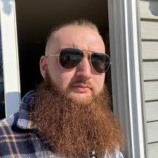 Drew Bear's Instagram, Twitter & Facebook