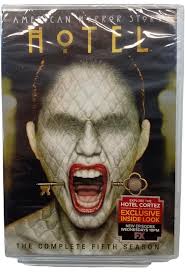 Amazon.com: American Horror Story: Freaksh : Evan Peters, Jessica Lange:  Movies & TV