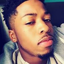 Stream Darron White music