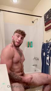 hot guy - BoyFriendTV.com