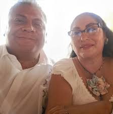 Chilaquiles de mole!Si te sobró un poco de la comida, utilízalo para el  desayuno con esta receta fácil. 😋 ¡Abre la imagen para ver los  ingredientes de la receta!