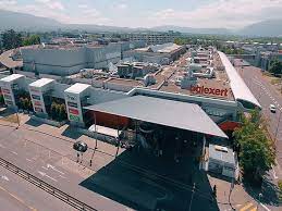 Liste de toutes les enseignes, boutiques et magasins pour femmes au sein du centre commercial balexert. Balexert Le Plus Grand Centre Commercial De Suisse Romande