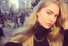The healthy fatty acids present in egg yolk moisturize and rehydrate the dry hair, close the open cuticles and smoothen out rough and frizzy hair. Egg Yolk Hair Mask The Diy Recipe For Glossy Hair Beauticate