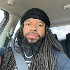 Logan Bales's Instagram, Twitter & Facebook