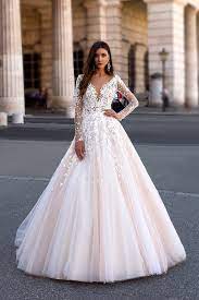 Robe de mariée princesse manche longue. Robe De Mariee Princesse A Manches Longues Oksana Mukha Paris Wedding Dresses Wedding Dress Guide Princess Wedding Dresses