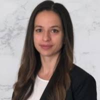 100+ profilů „Evie“