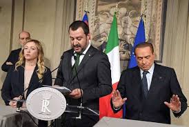 Confermato quindi l'incarico esplorativo per la formazione del nuovo governo, così come trapelato mattarella ha chiesto anche a casellati di riferire in merito ai colloqui entro la giornata di venerdì. Berlusconi Show Salvini Non Gradisce Mattarella Decide Il Nuovo Governo