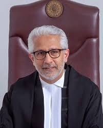 Hon'ble Chief Justice and Sitting Judges