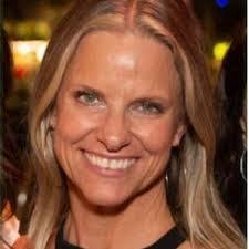 Maureen Chase's Instagram, Twitter & Facebook