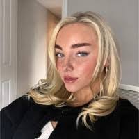 Emma Cain's Instagram, Twitter & Facebook