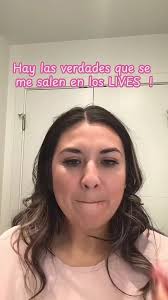 Veronika Simmons Live