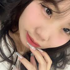 Nước hoa Doris chai full 100ml hương hoa cỏ dịu nhẹ