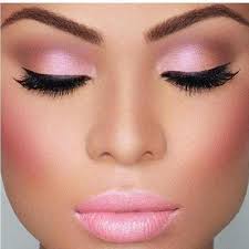 Light Pink Lips And Eyes Pink Eye Makeup Eye Makeup Pink Makeup