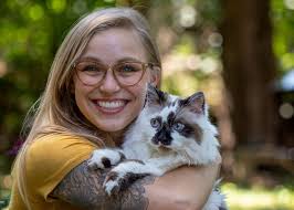 Chuck & Don's Pet Food & Supplies