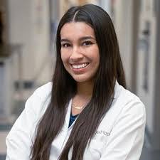 Stefanie Wright's Instagram, Twitter & Facebook