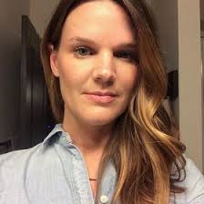 Carrie Barr (carriesbarr)